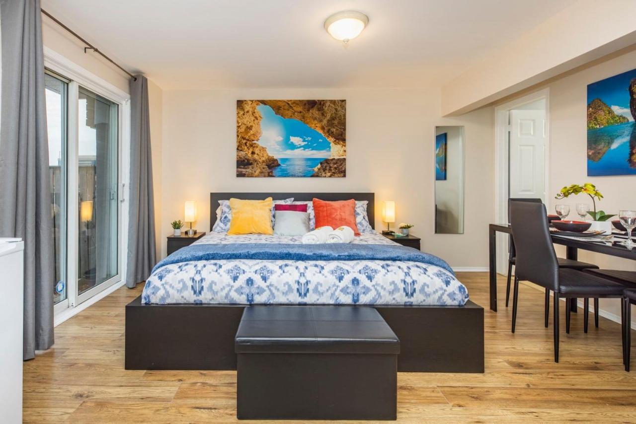 Modern Studio W King Bed - Central ออตตาวา ภายนอก รูปภาพ